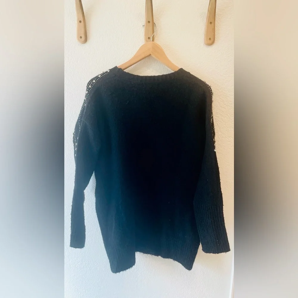 BB Dakota Drip Too Hard Sweater in Black, Size XS - Picture 3 of 4